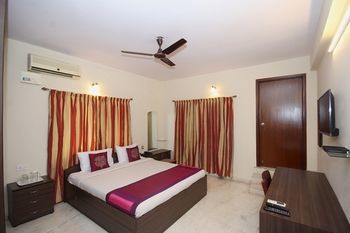 Hotel Oyo 2388 Hebbal Bangalore Exterior foto
