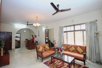 Hotel Oyo 2388 Hebbal Bangalore Exterior foto